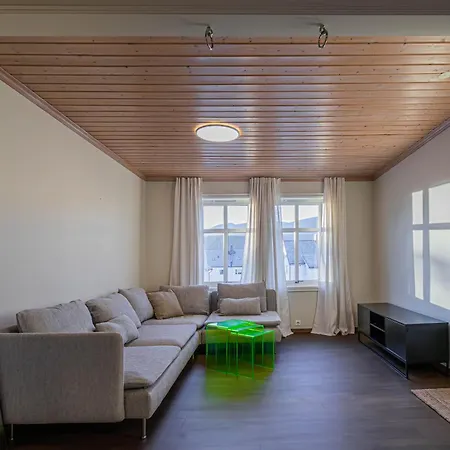 Bright Nordic - Free Parking - 4 Guests - Close To Center