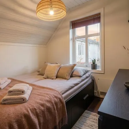 Bright Nordic - Free Parking - 4 Guests - Close To Center * Ålesund