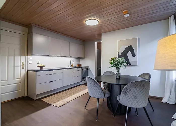 Charming And Bright In Appartement *